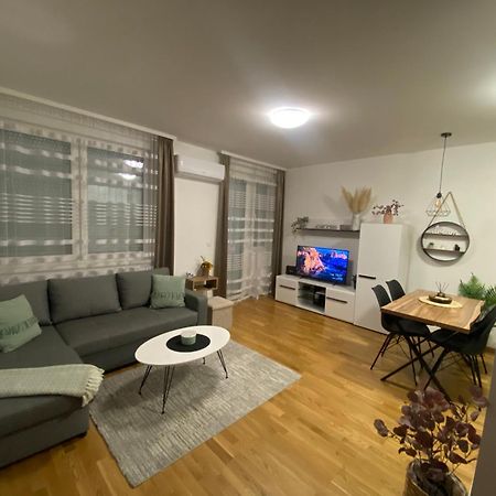 Angel Apartment Суботица Экстерьер фото