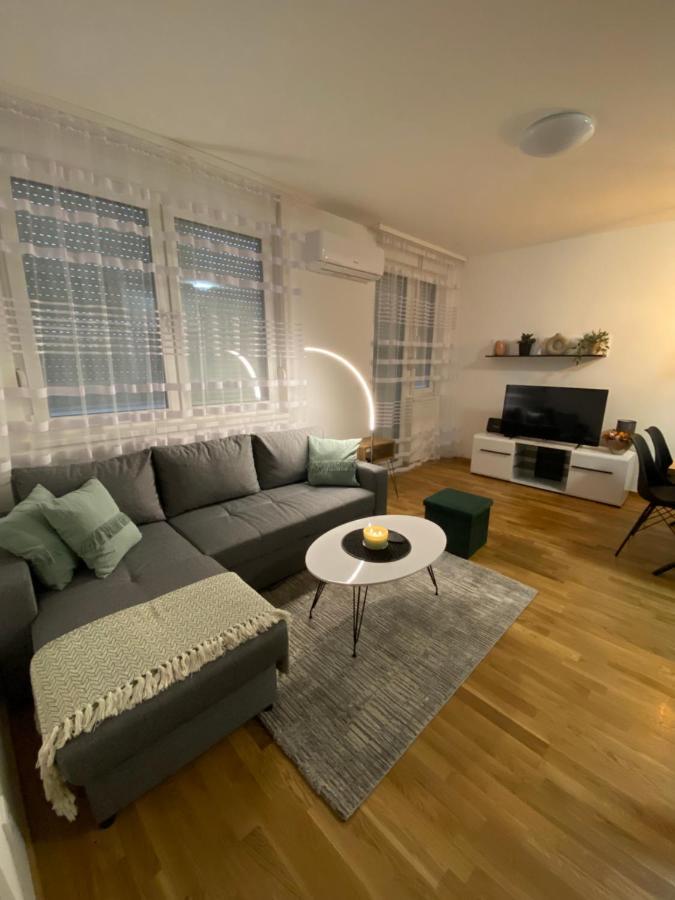 Angel Apartment Суботица Экстерьер фото