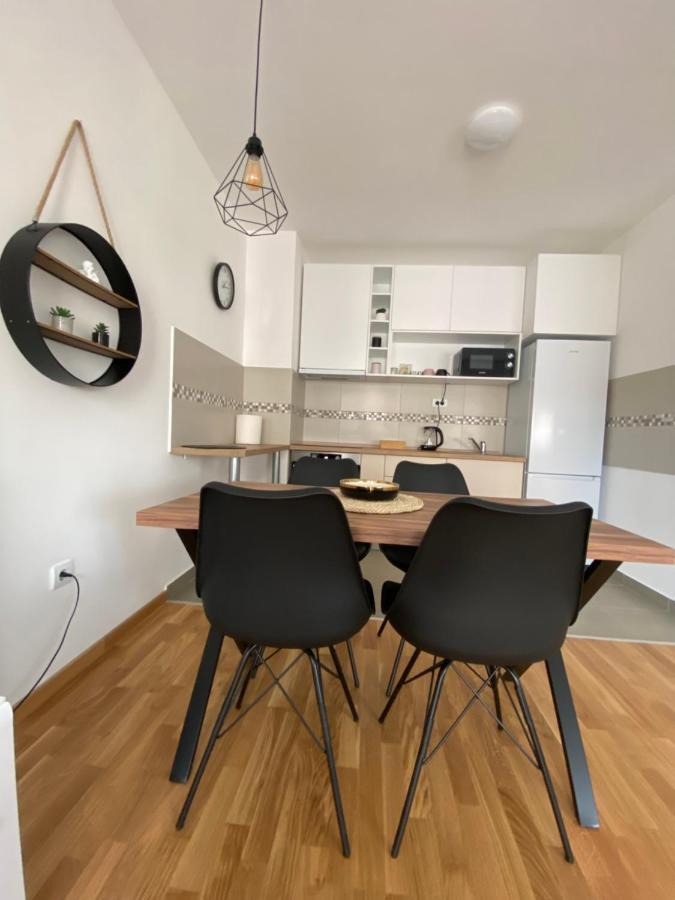Angel Apartment Суботица Экстерьер фото