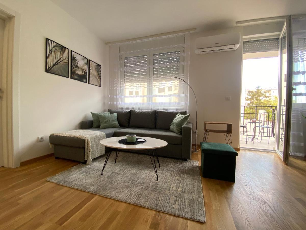 Angel Apartment Суботица Экстерьер фото