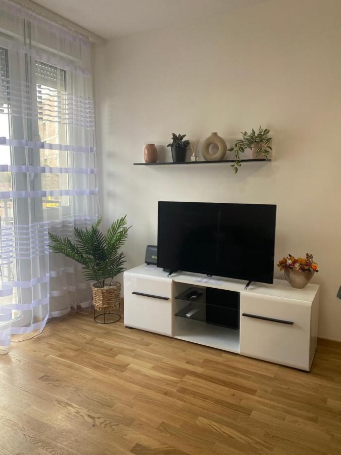 Angel Apartment Суботица Экстерьер фото