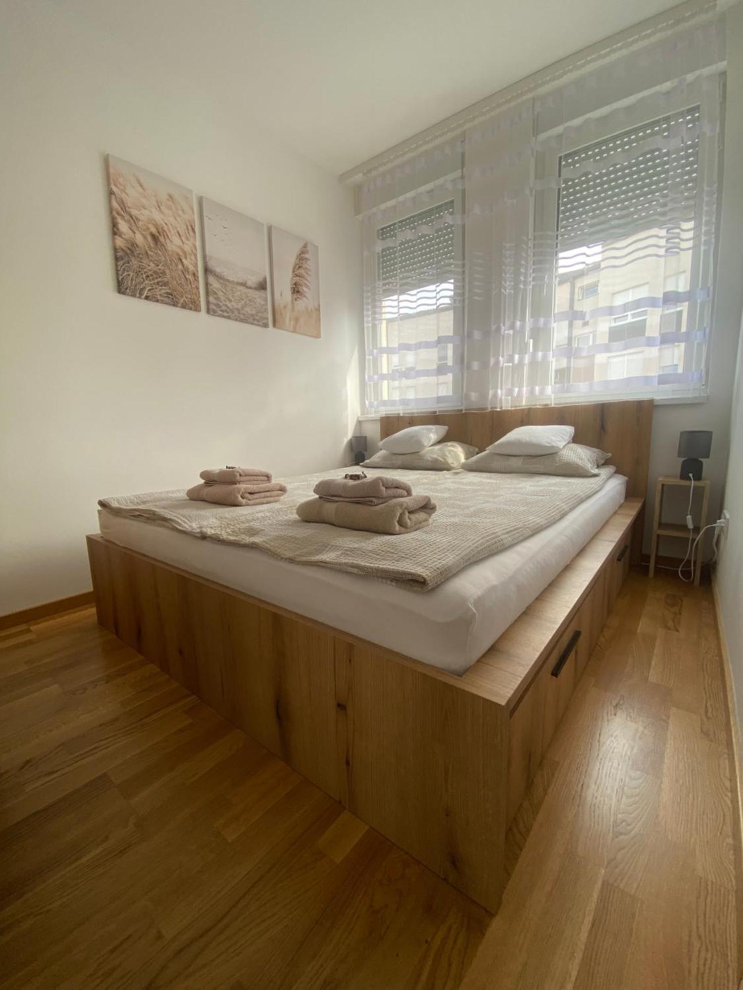 Angel Apartment Суботица Экстерьер фото