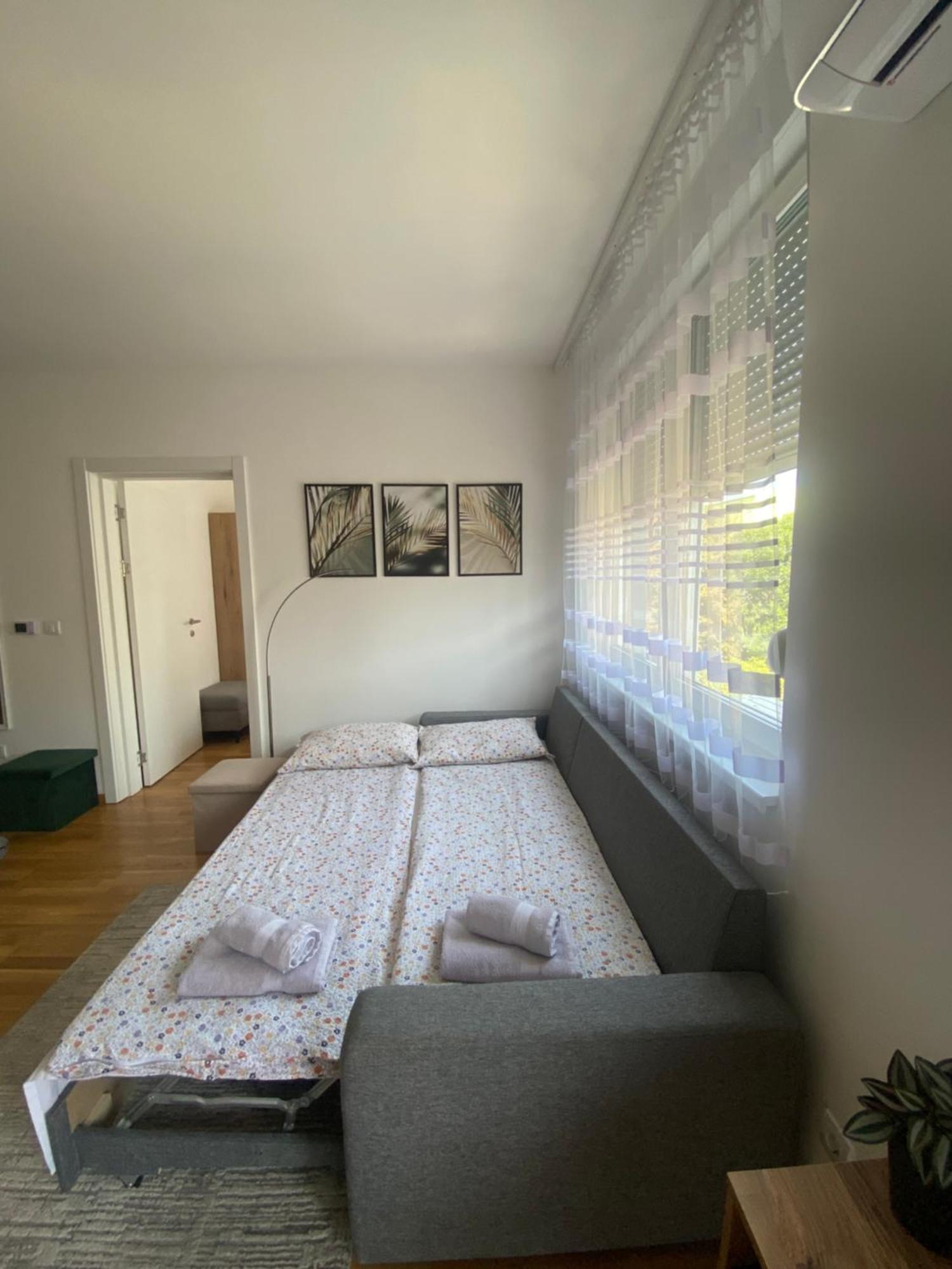 Angel Apartment Суботица Экстерьер фото
